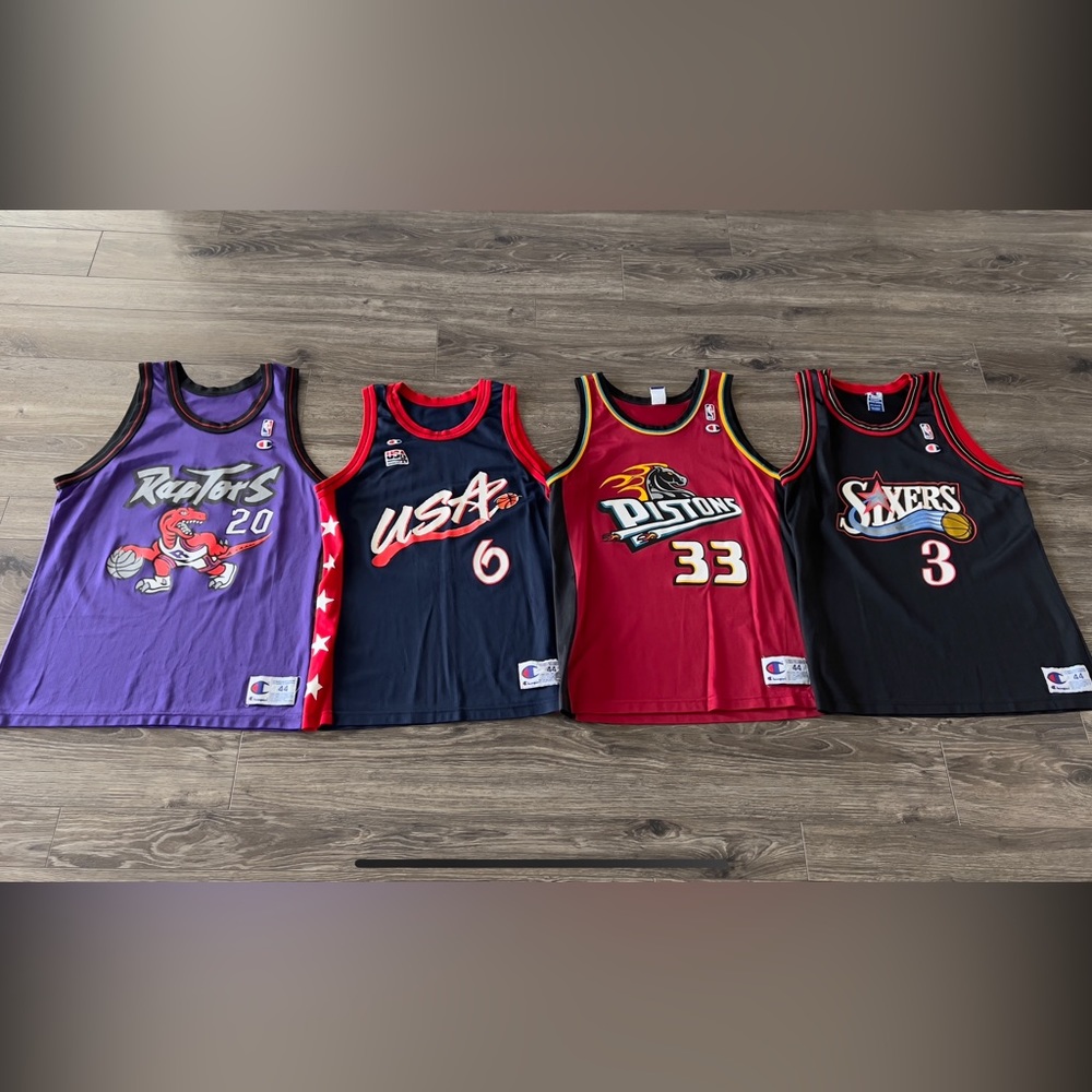 4 pack of Champion jerseys 44
